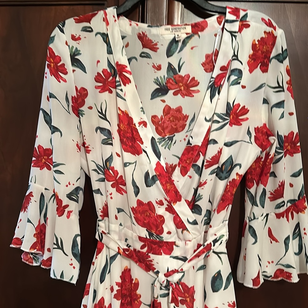 Free Generation Dress - Picture 3 of 8